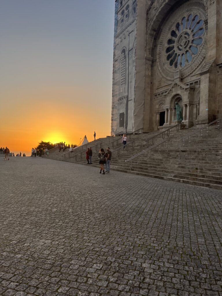 Sanctuar Santa Luzia la apus pe Camino Portughez